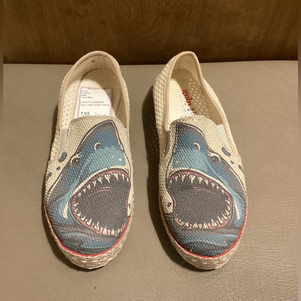 GOBY SNEAKERS